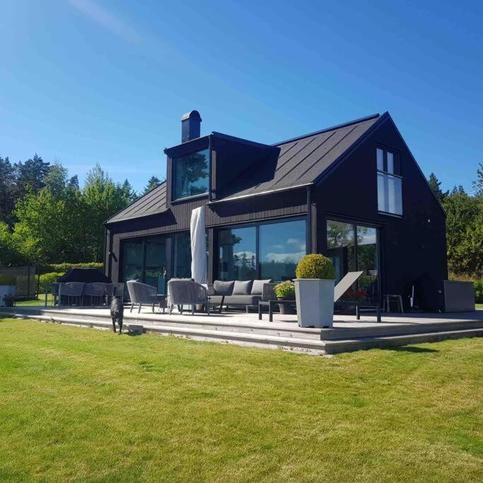 Stylish Lake View House Vadstena Exterior foto